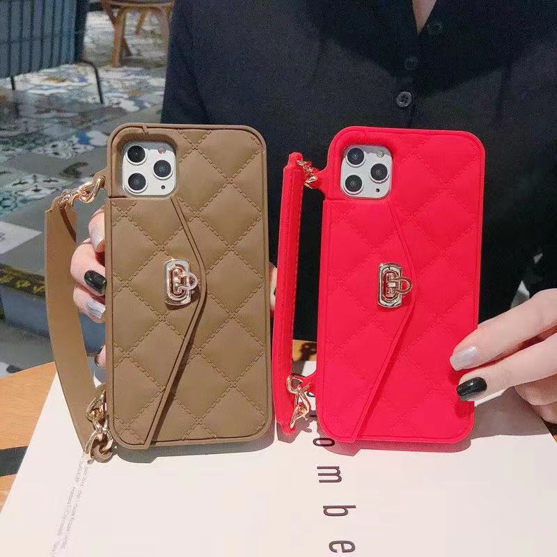 Luxury Women's Mobile Phone Case With Chain