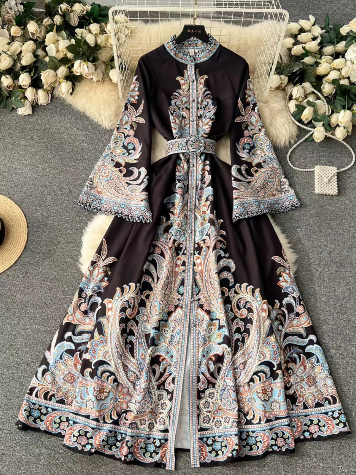 Vintage Printed Round-neck Flared Sleeves Dress
